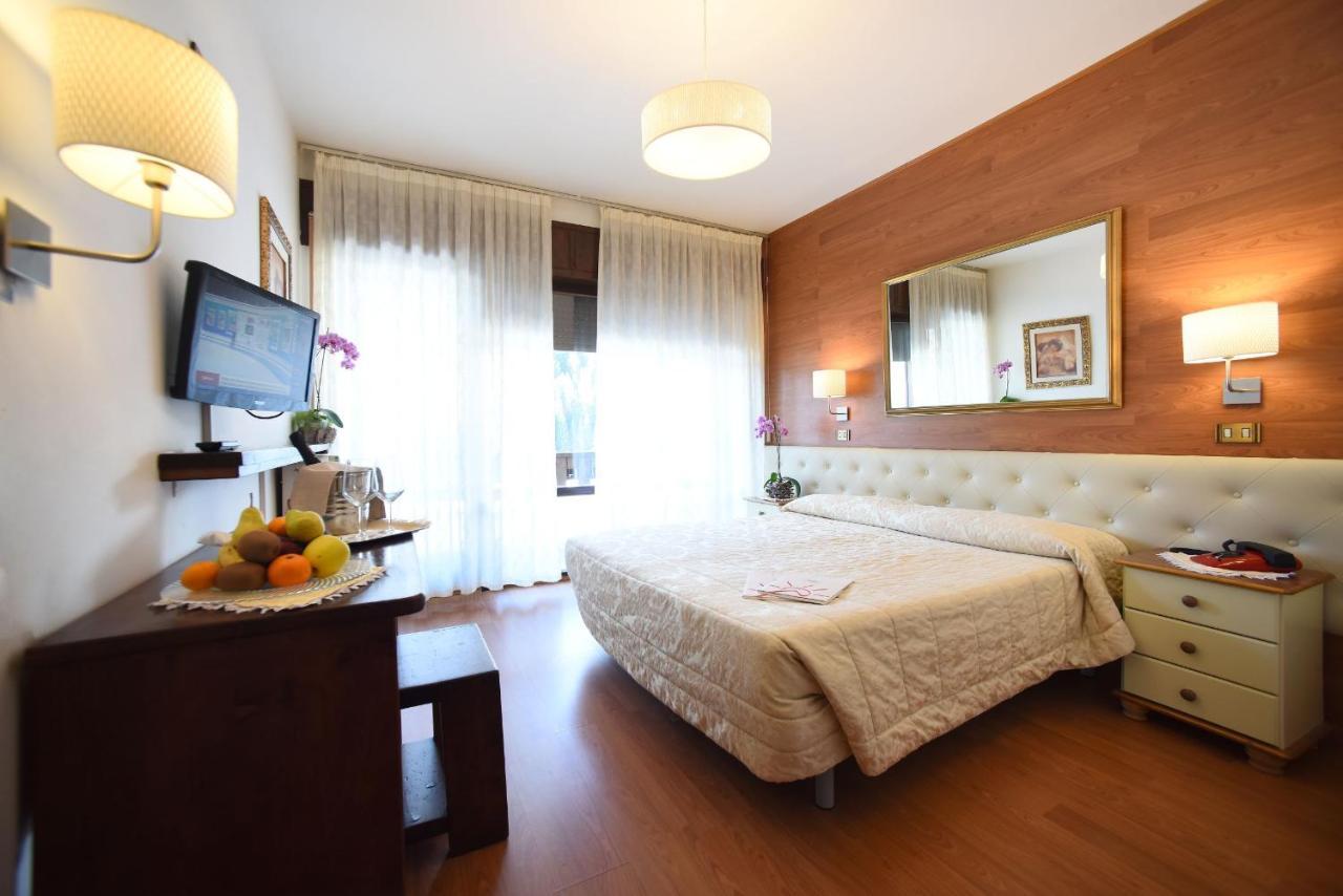 Hotel Corona Val di Zoldo Zewnętrze zdjęcie