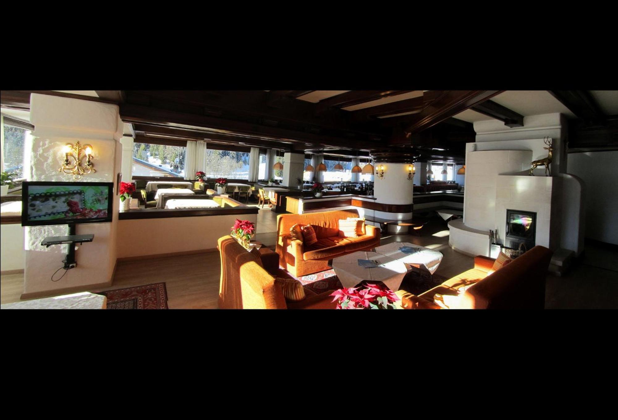 Hotel Corona Val di Zoldo Zewnętrze zdjęcie