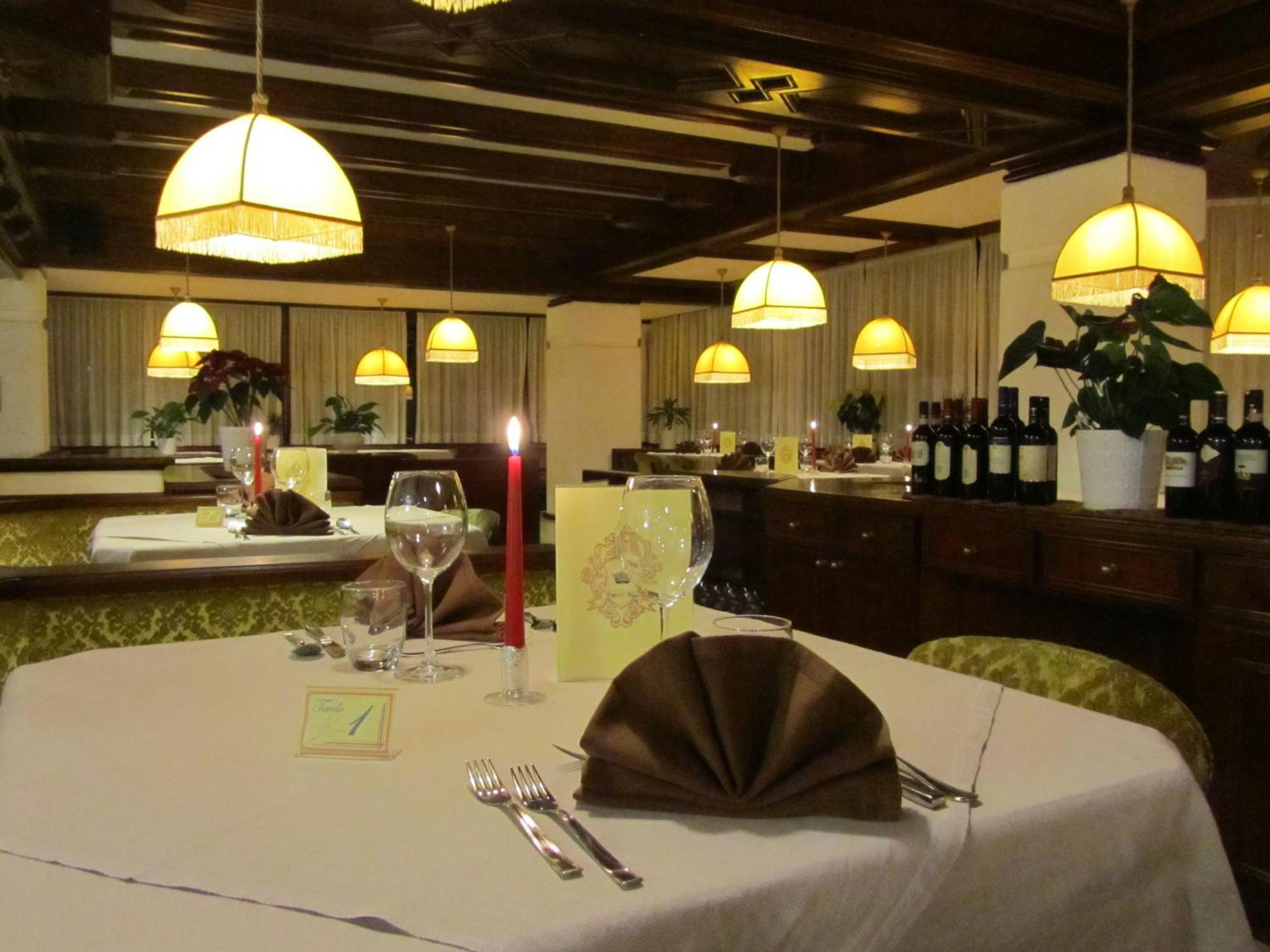 Hotel Corona Val di Zoldo Zewnętrze zdjęcie