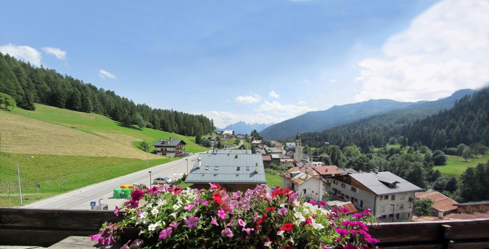 Hotel Corona Val di Zoldo Zewnętrze zdjęcie