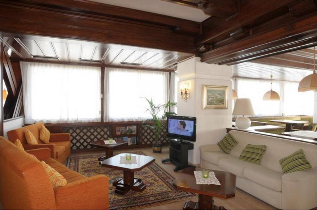 Hotel Corona Val di Zoldo Zewnętrze zdjęcie