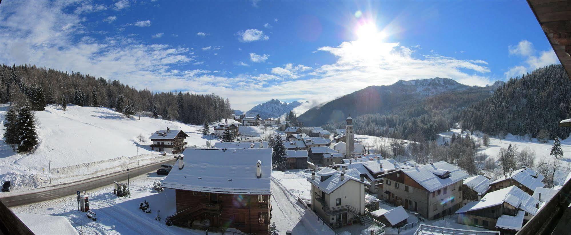 Hotel Corona Val di Zoldo Zewnętrze zdjęcie